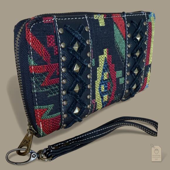 Montana West Aztec Woven Wallet Wristlet Studded Tapestry Western Boho Zip - Picture 2 of 7